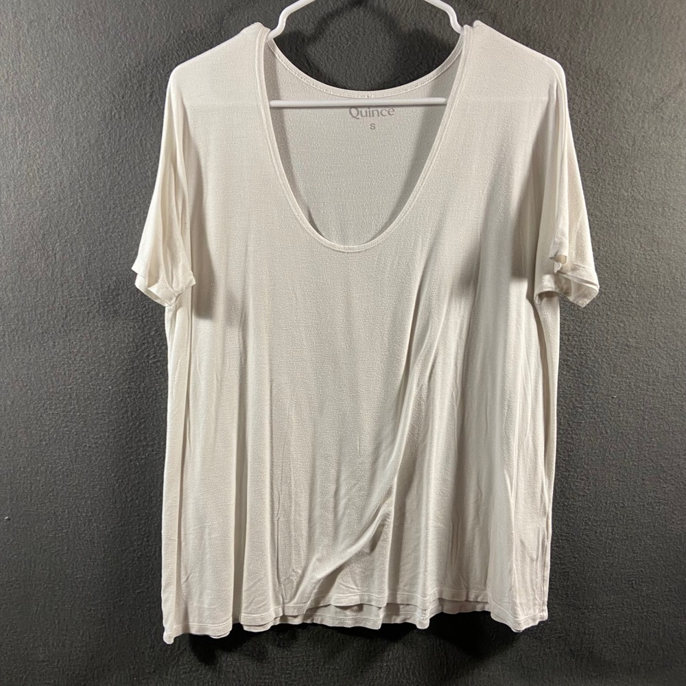 Quince small white Bamboo Jersey Maternity V-Neck Tee minimalist neutral capsule